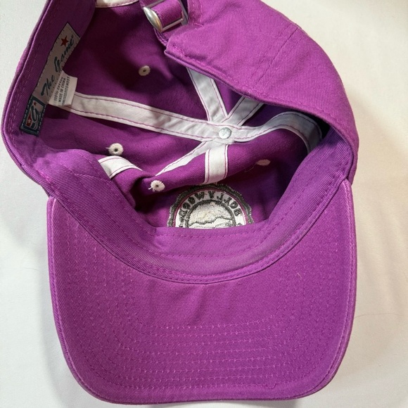 Dollywood Women's Hat with Embroidered Patch - Picture 9 of 12